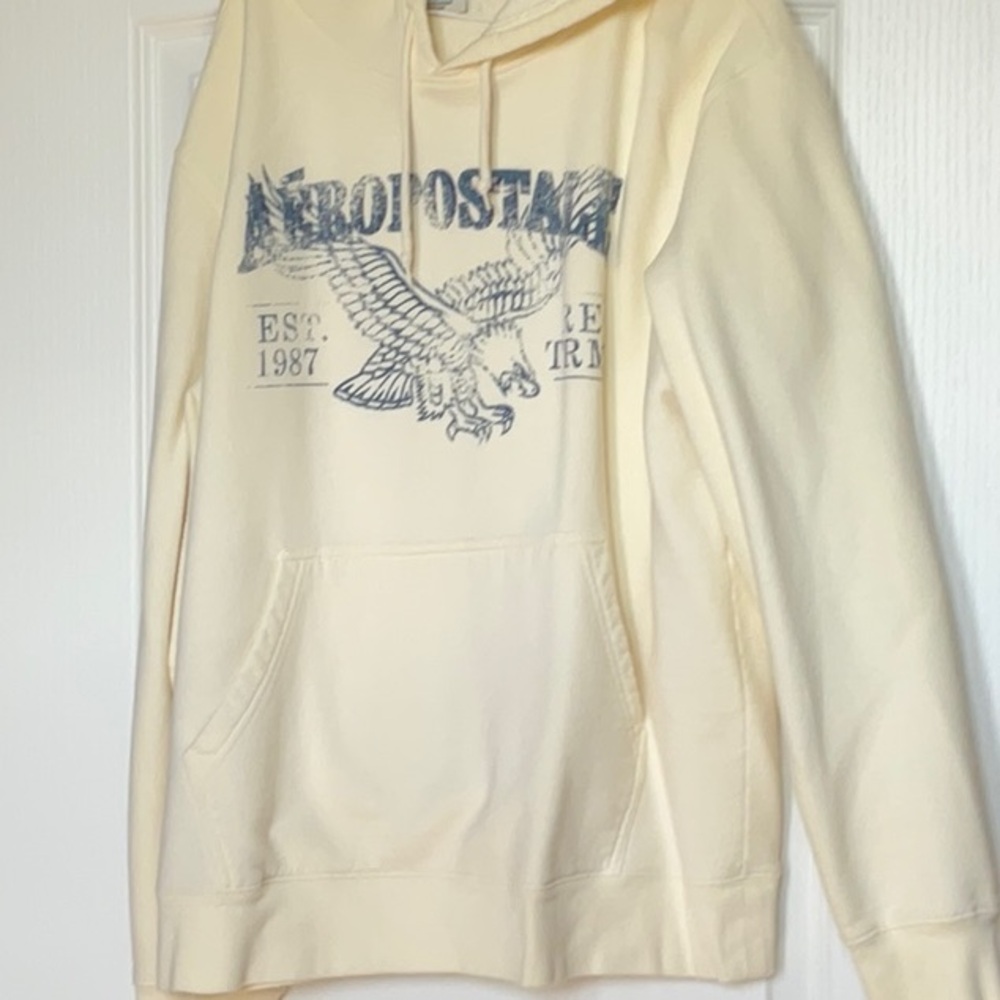 Aeropostale Off-White Graphic Hoodie